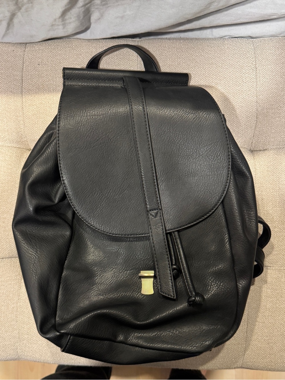 Antik Kraft Black Leather Backpack - Classic Drawstring Design